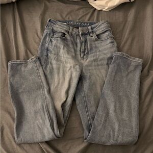 American eagle mom jeans